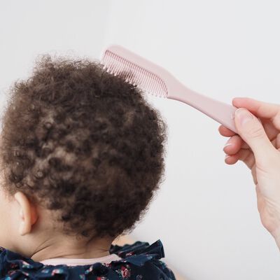 Comb and brush old pink