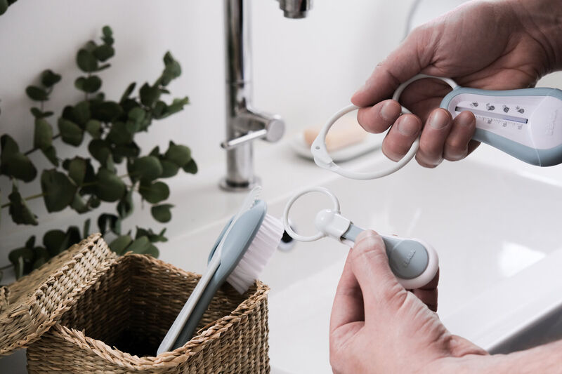 Baby nail clippers green blue