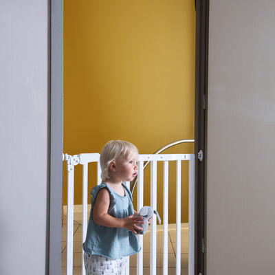 Maestro Door/Stairgate - 73,5-104 Cm - Wood - White