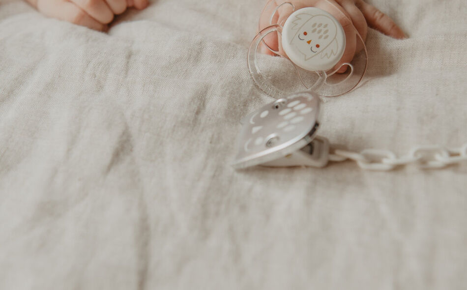 Attache-sucette cha&icirc;ne Bonhomia