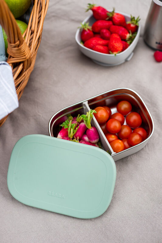 Lunch box sage green