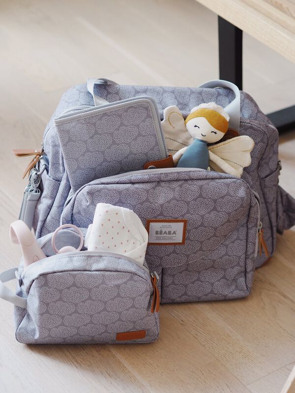 Gen&egrave;ve changing bag tiny clouds