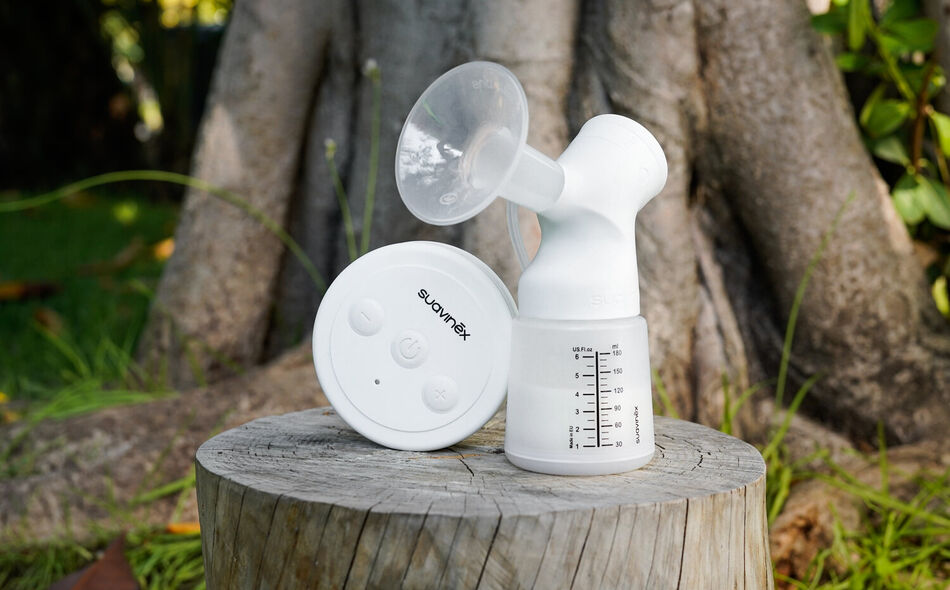 ZERO.ZERO 120 ml electric breast pump with bottle