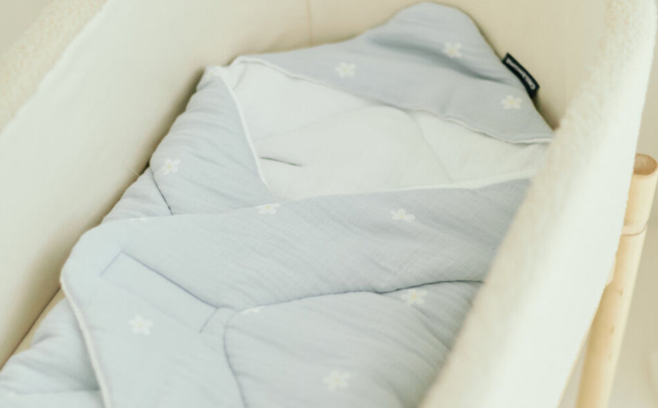 Universal Baby Wrapper - 75x75 Cm -  Muslin Flower Blue 