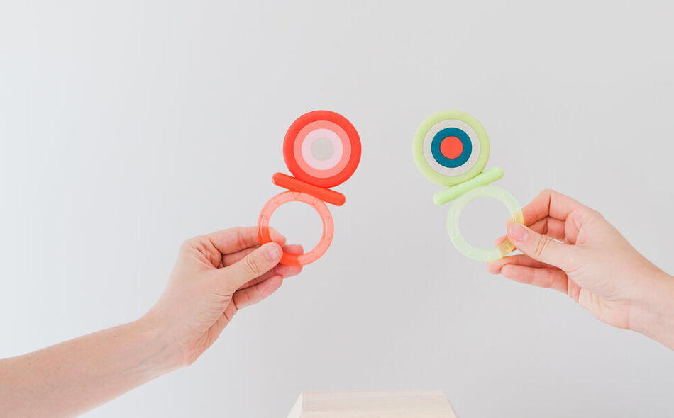 Anneau de dentition r&eacute;frig&eacute;rant