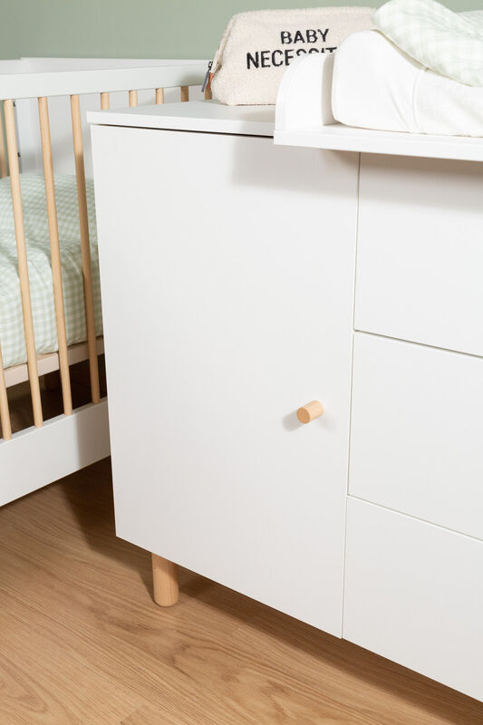 Wonder White - Chest - 3 Drawers + 1 Door + Changing Unit