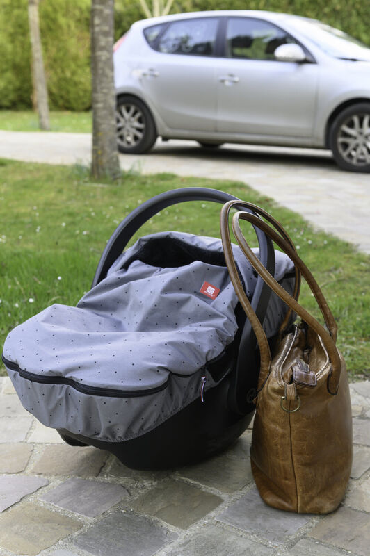 Babychalen fu&szlig;sack heather grey dots