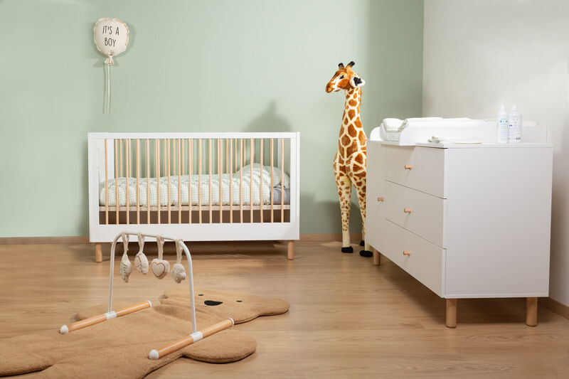 Wonder White - Chest - 3 Drawers + 1 Door + Changing Unit