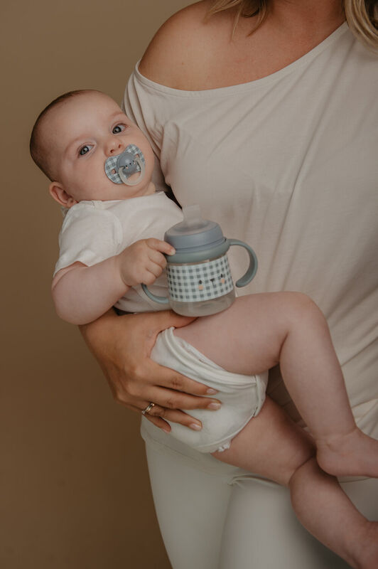 Primer biber&oacute;n con asas y boquilla de silicona +6M 150 ml