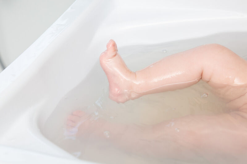 Changing Table &ndash; Bath + Wheels