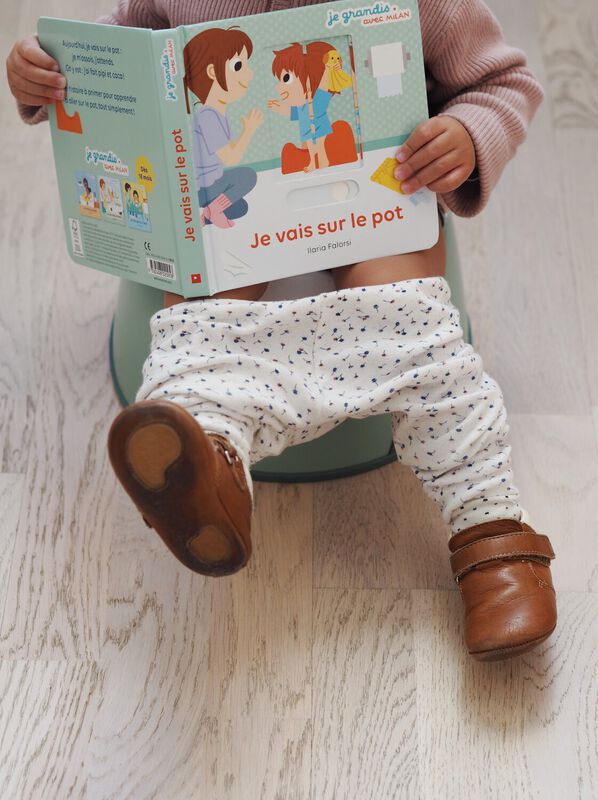 Ergonomic potty sage green