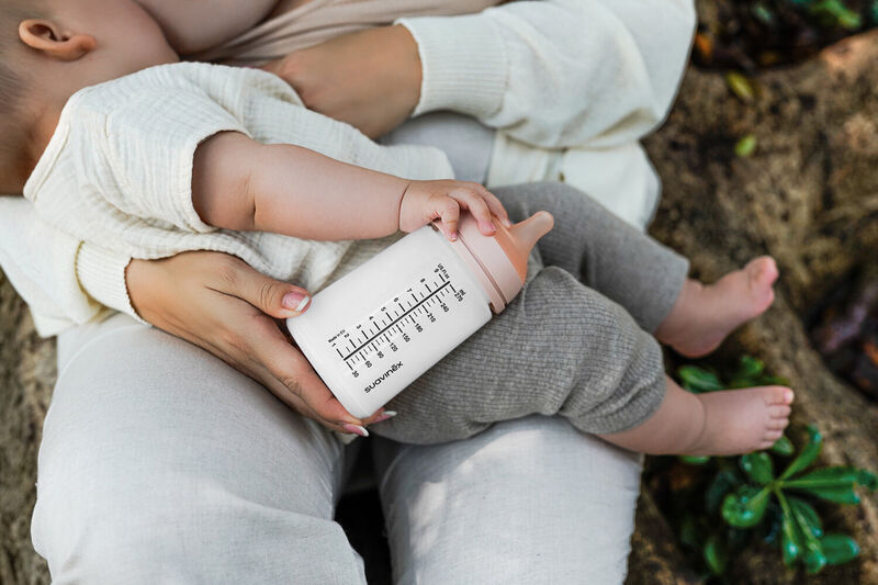 Zer&oslash;.Zer&oslash; 270ML Medium Flow Anti-Colic Bottle